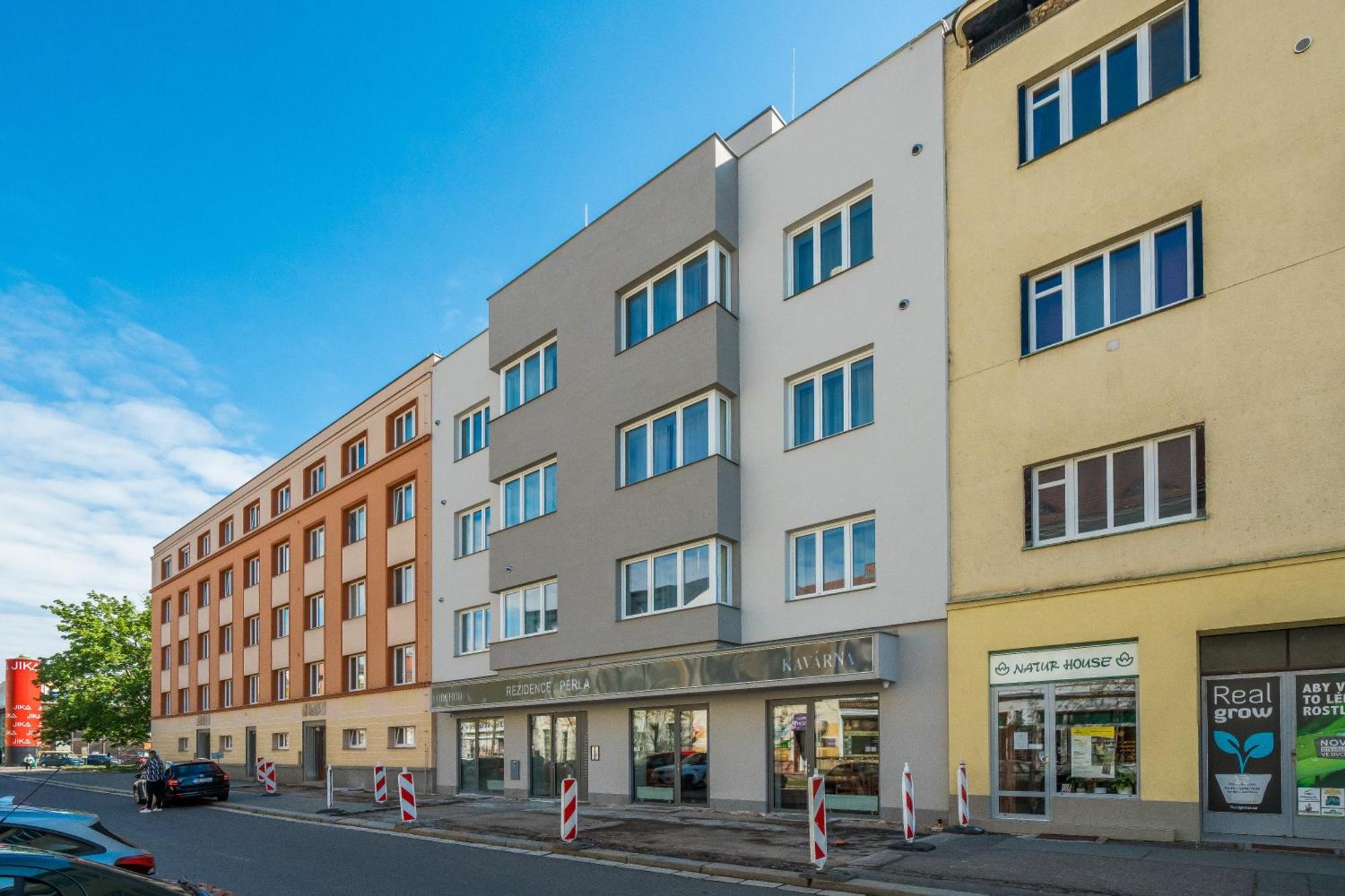 Hradec KrálovéPerla Hradce 302アパートメント エクステリア 写真